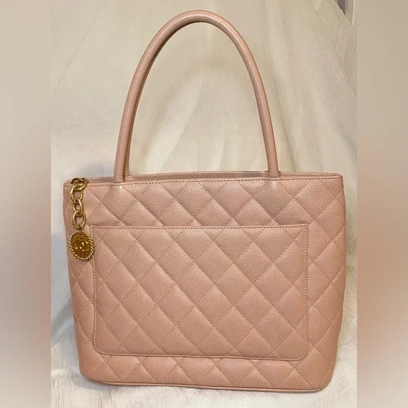 Chanel Caviar Leather Pink Medallion Bag - Picture 6 of 17